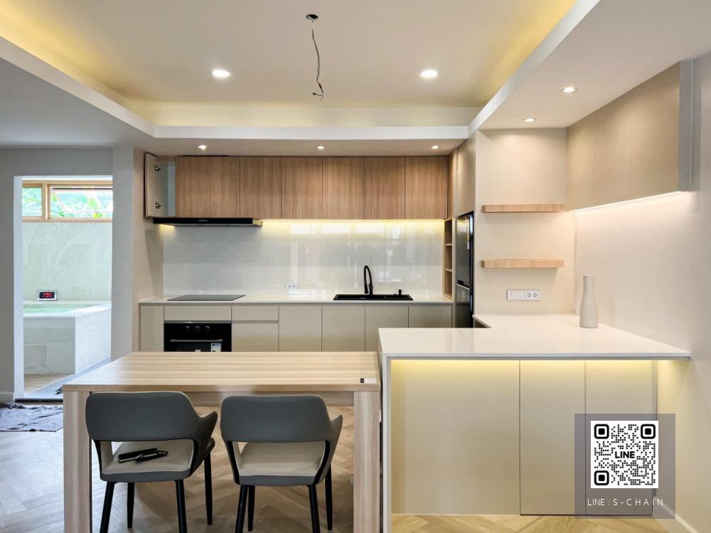 TOWNHOUSE FOR RENT>> ทาวเฮ้าส์ เอกมัย 22 ปรีดี พนมยงค์ 41 ใกล้ BTS พระโขนง พร้อมออนเซ็นส่วนตัว #LV-MO036