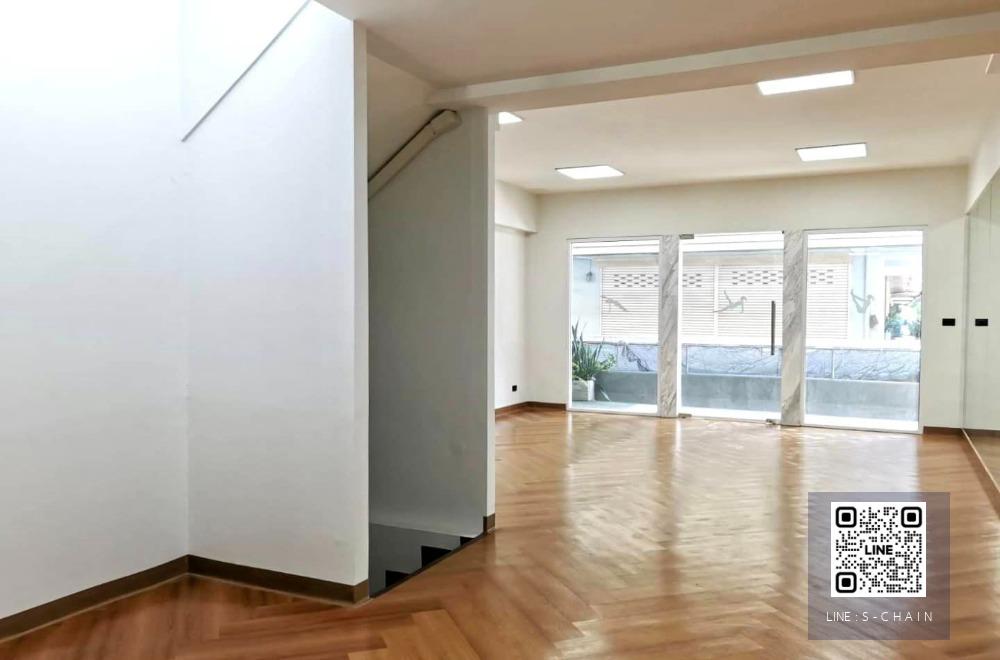 🏬🏢สำนักงาน Office ให้เช่า ✦Park avenue เอกมัย ✦ พื้นที่กว้าง ตึก 5 ชั้น ทำเลดี ย่านเอกมัย💥  #HF735