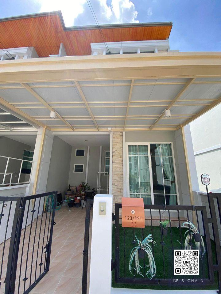 TOWN HOME FOR RENT>> หมู่บ้านโกลเด้น ทาวน์ วิภาวดี - รังสิต>> ซอยคลองหลวง 10 ข้างโรงกษาปณ์ เดินทางสะดวก ใกล้ ฟิวเจอร์ ปาร์ค รังสิต #MO-3062