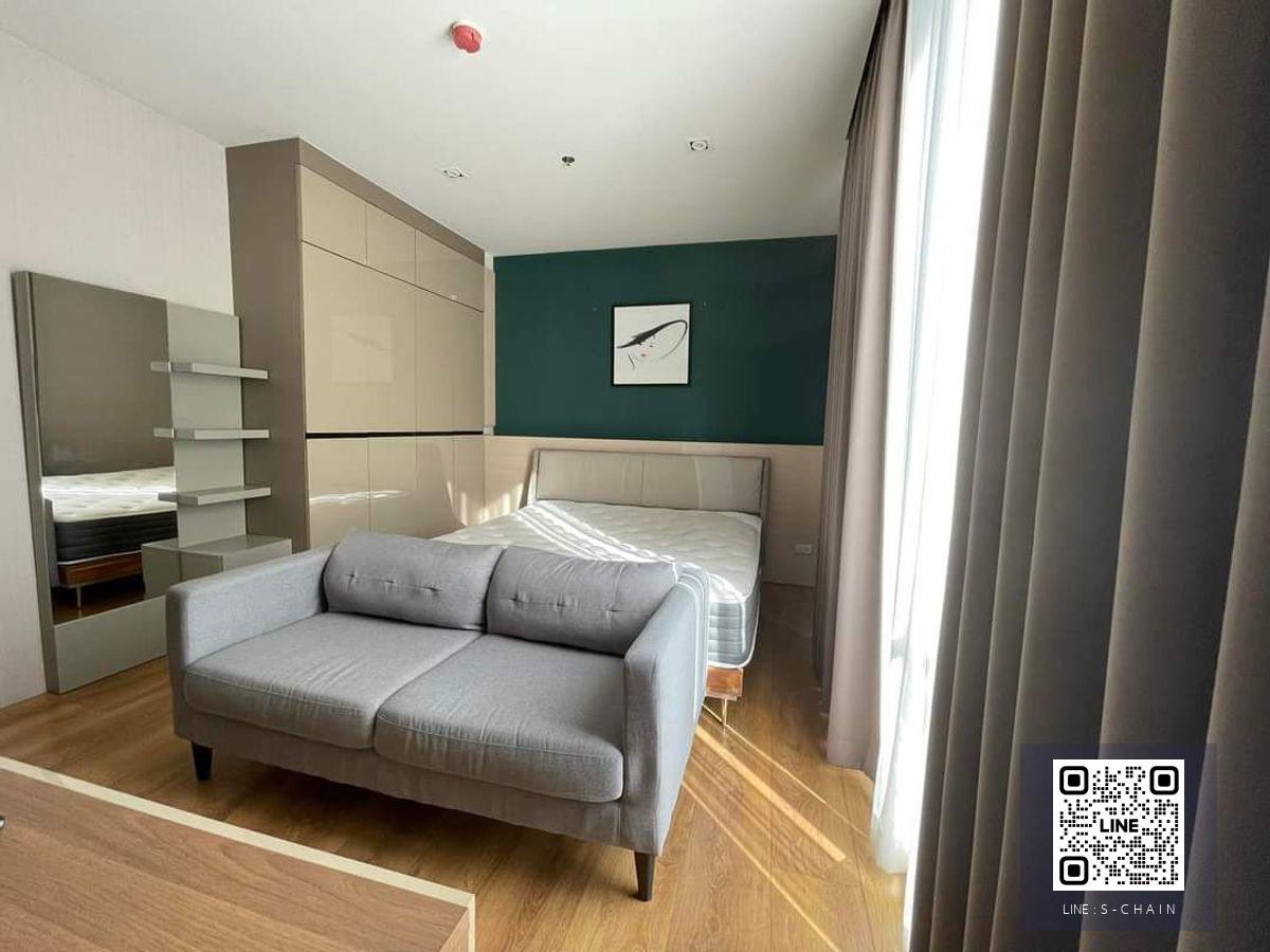 📌FOR RENT/SALE📢Park 24 ตกแต่งครบพร้อมเข้าอยู่ อาคาร 2 ชั้น 18 หันทิศใต้ ฝ้าเพดานสูง เฟอร์นิเจอร์ครบ ประตูระบบ Digital door lock ใกล้ BTS พร้อมพงษ์ เพียง 500 เมตร #LV-MO1696