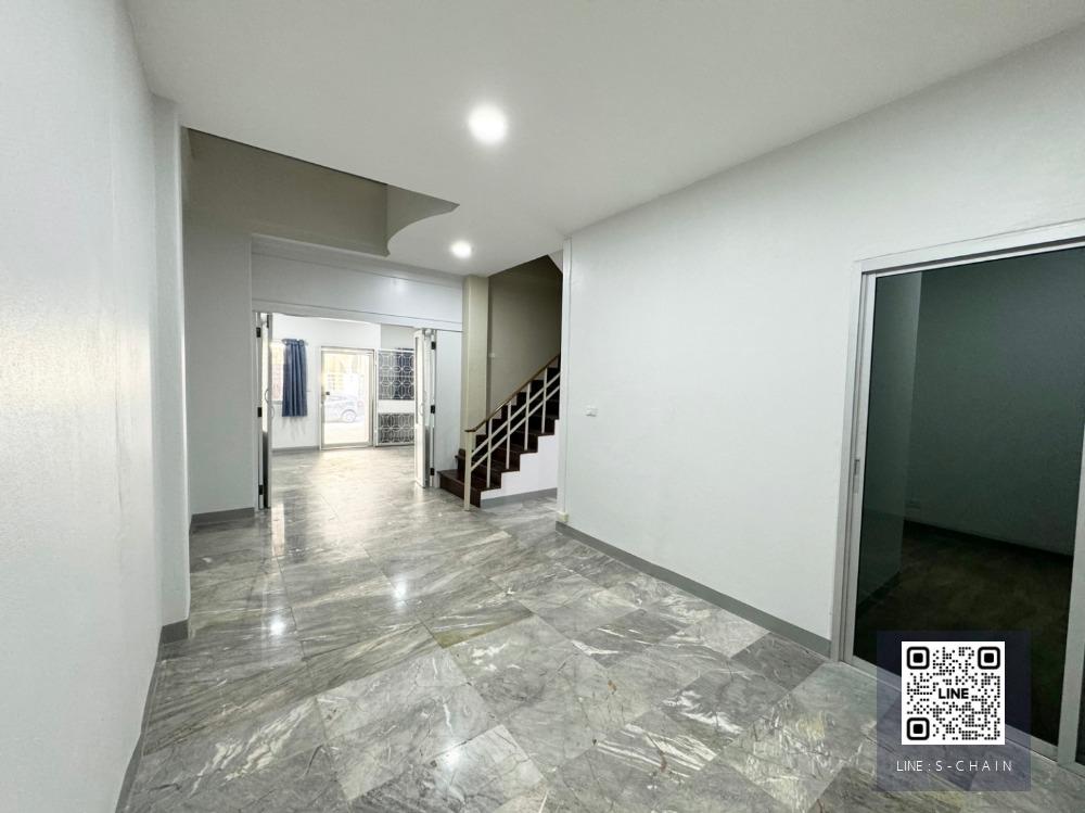 TOWN HOME FOR RENT/SELL >> ทาวน์เฮ้าส์ 4 ชั้น หมู่บ้านวราธรวิลล์ พัฒนาการ 44>> 5 ห้องนอน 7 ห้องน้ำ ตกแต่งครบ พร้อมอยู่  ใกล้มอเตอร์เวย์ ทางด่วนรามอินทรา อาจณรงค์ #LV-MO381