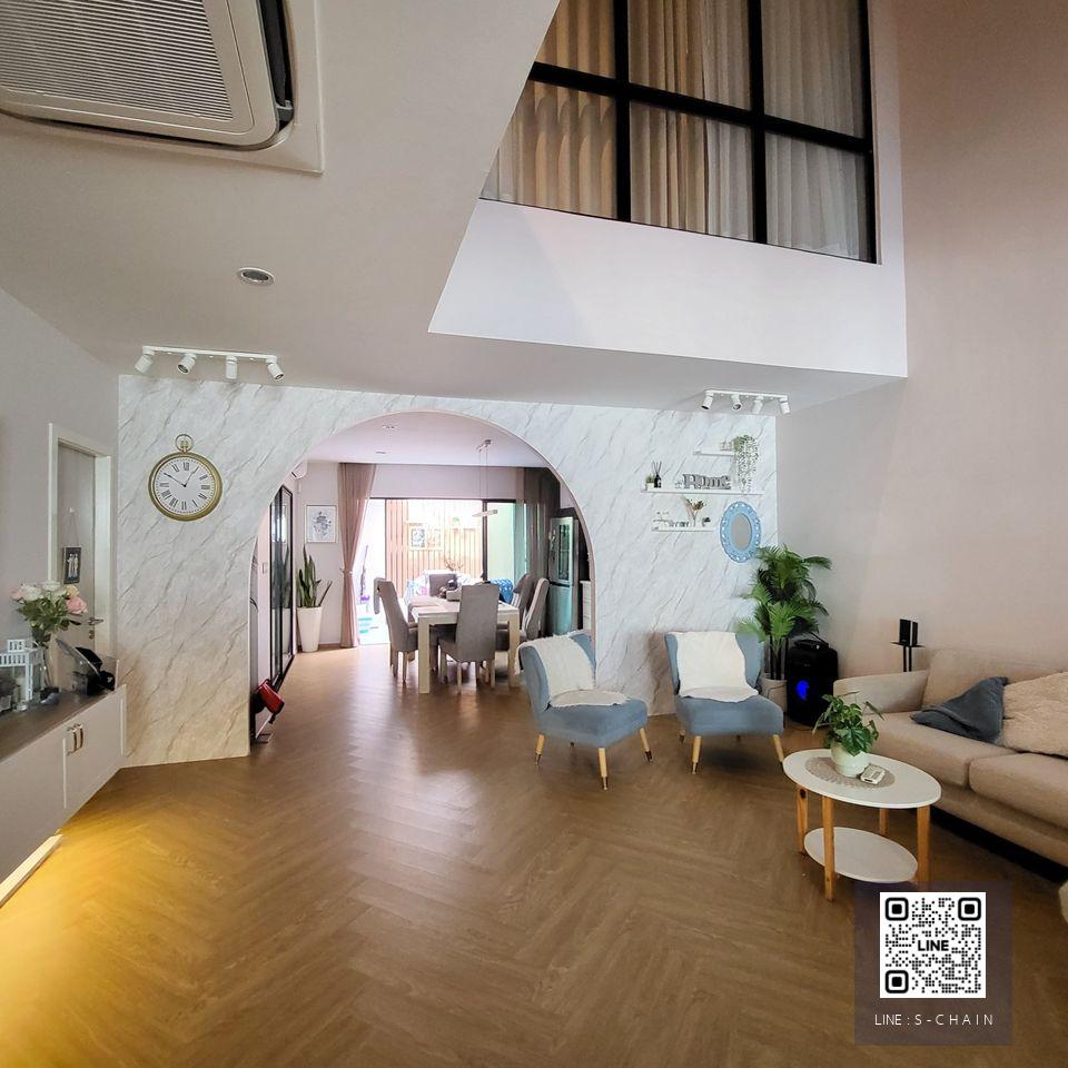 TOWN HOME FOR RENT>> Nivana DEFINE ศรีนครินทร์ - พระราม 9>> บ้าน 3 ชั้น ขนาด 285 ตร.ม. 3 ห้องนอน ติดถนนใหญ่ #LV-MO388