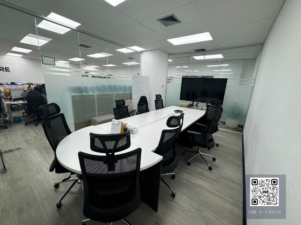 🏢🎊OFFICE FOR RENT>> Bangna Complex Office Tower>> ทำเลดี ออฟฟิตติดเซ็นทรัลกับบิ๊กซีบางนา ติดถนนใหญ่ ทำเลใจกลางบางนา ขนาดพื้นที่ 145 ตรม. รโนเวทครบ พร้อมอยู่ #LV-MO955