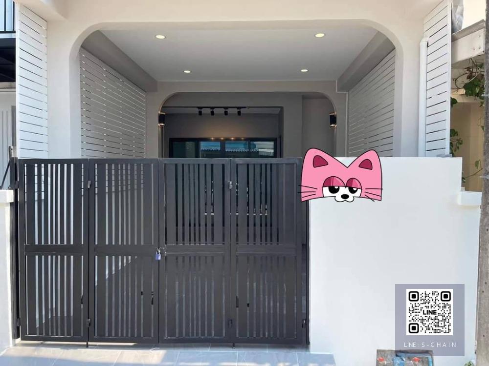 HOME SALE>> หมู่บ้านพรประดิษฐ์ สุขุมวิท 50>> ทาวน์เฮ้าส์ 2 ชั้น ใกล้ BTS อ่อนนุช ตกแต่งสวย #LV-MO016