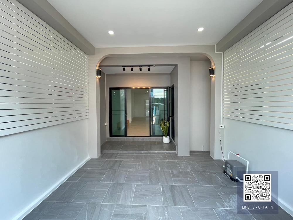 HOME SALE>> หมู่บ้านพรประดิษฐ์ สุขุมวิท 50>> ทาวน์เฮ้าส์ 2 ชั้น ใกล้ BTS อ่อนนุช ตกแต่งสวย #LV-MO016