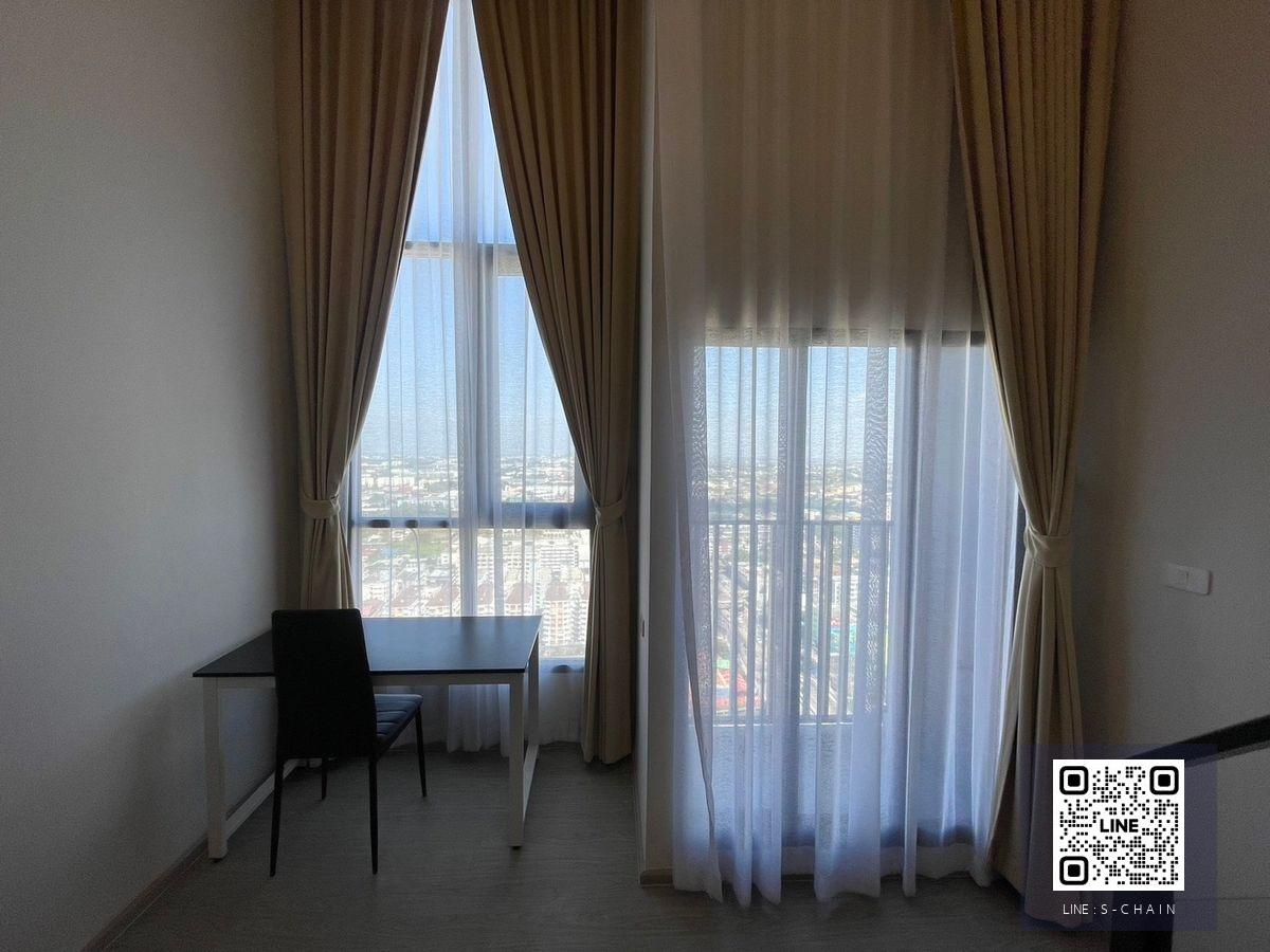 📢🔥FOR RENT>> Origin Plug & Play Ramkhamhaeng Tripple Station>> ห้อง Duplex ชั้น 21 ชั้นบนสุด ใกล้ส่วนกลาง สระว่ายน้ำ Rooftop ห้องโปร่ง เพดานสูง เฟอร์นิเจอร์ครบครัน #LV-MO1582