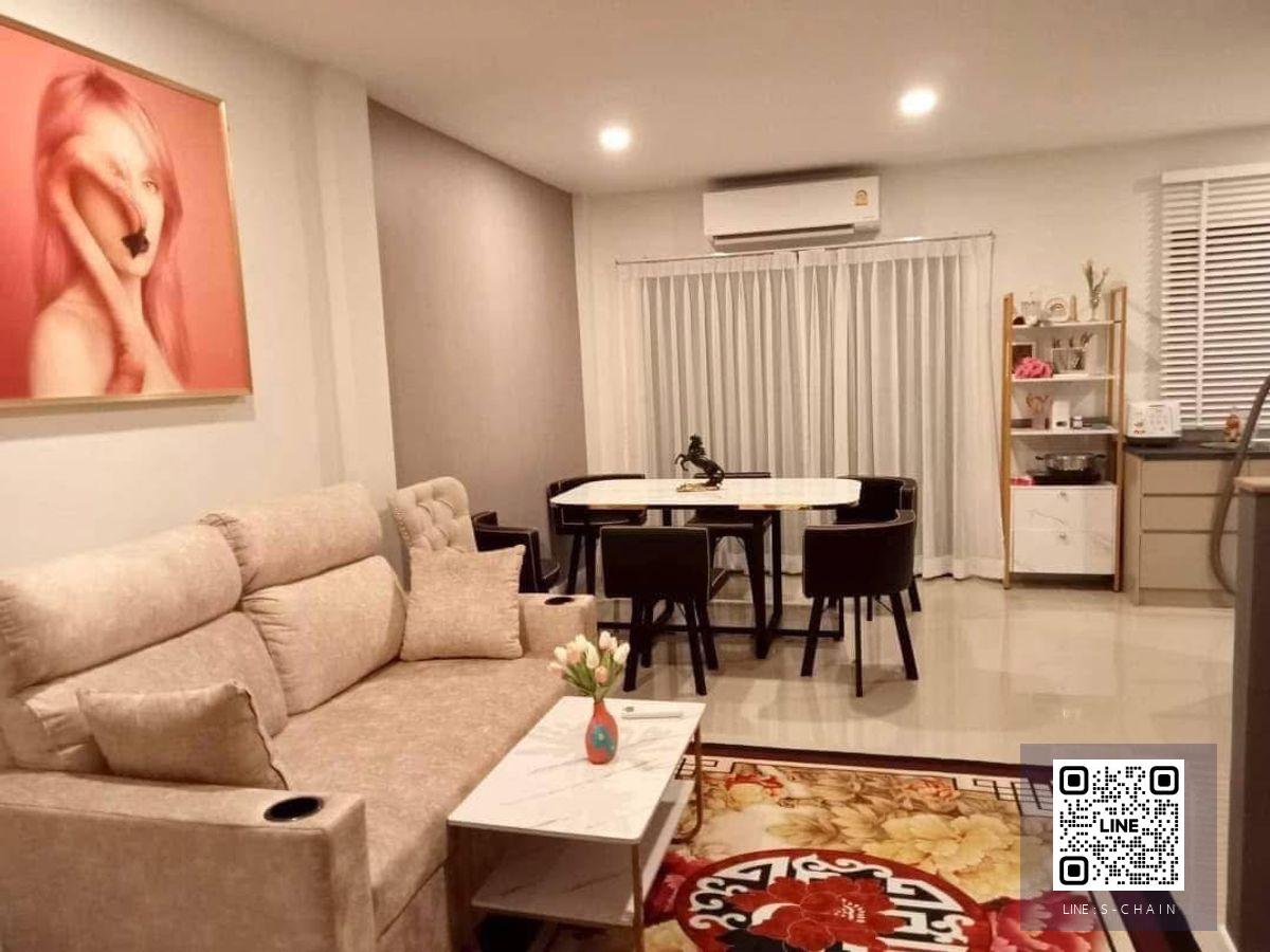 🏡⭐TOWNHOME FOR RENT 🌈 Lumpini Townplace Sukhumvit - Srinakarin>> ทาวน์โฮม/บ้านแฝด 3 ชั้น  ใกล้รถไฟฟ้า 2 สาย BTS สถานีสำโรง และ MRT สายสีเหลือง สถานีศรีด่าน สไตล์ Modern Art Deco #LV-MO1642