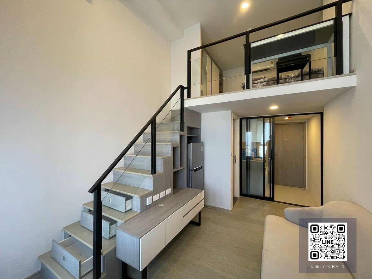 📢🔥FOR RENT>> Origin Plug & Play Ramkhamhaeng Tripple Station>> ห้อง Duplex ชั้น 21 ชั้นบนสุด ใกล้ส่วนกลาง สระว่ายน้ำ Rooftop ห้องโปร่ง เพดานสูง เฟอร์นิเจอร์ครบครัน #LV-MO1582