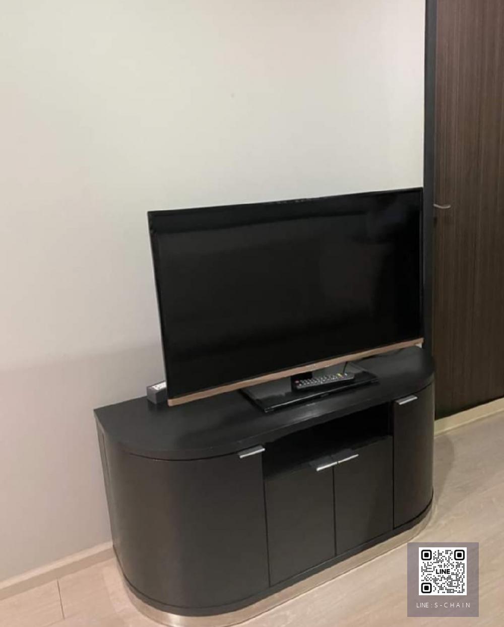 🍀 คอนโด ให้เช่า 🍀RhyThm Sukhumvit 44/1(ตกแต่งพร้อมเครื่องใช้ไฟฟ้าครบชุด ติดวอลเปเปอร์ใหม่)ขนาดห้อง 45 ตร.ม. ชั้น 15#MO-1153