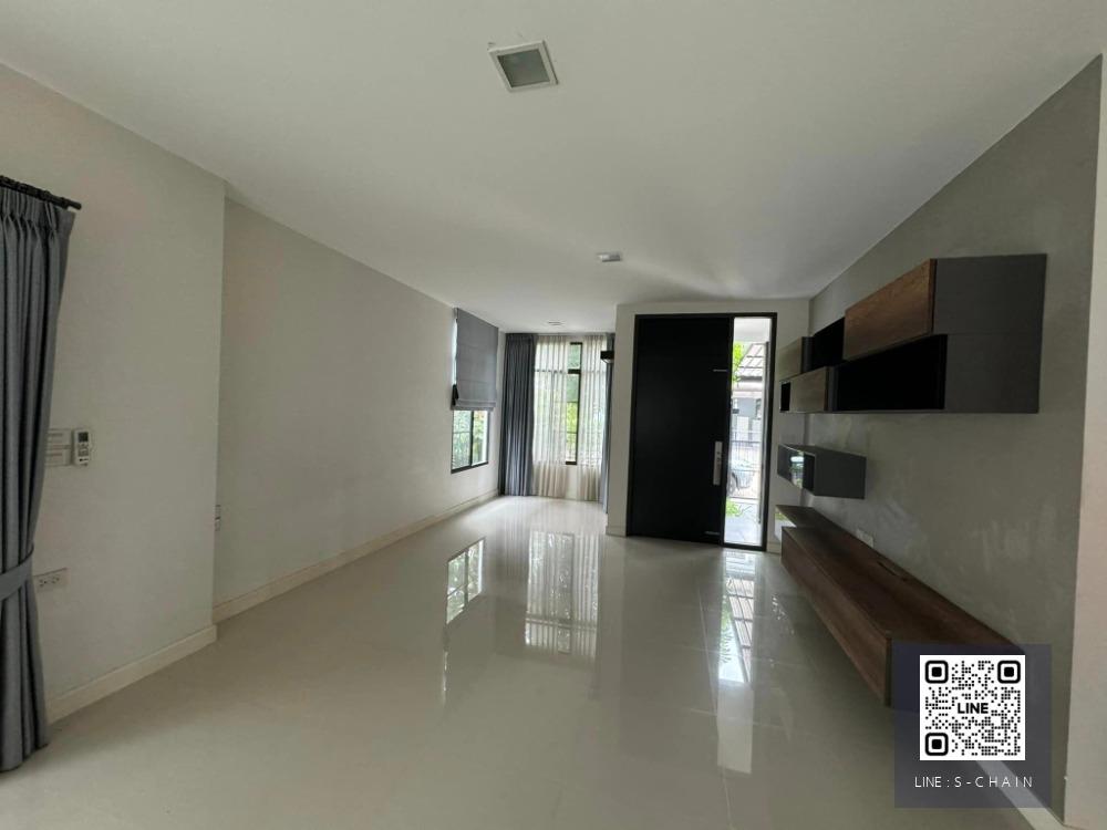 HOME FOR RENT>> หมู่บ้าน มัณฑณา ศรีนครินทร์ - บางนา>> บ้านเดี่ยว 2 ชั้น 3 ห้องนอน 3 ห้องน้ำ เดินทางสะดวก เชื่อมต่อกับถนนหลายสาย #LV-MO380