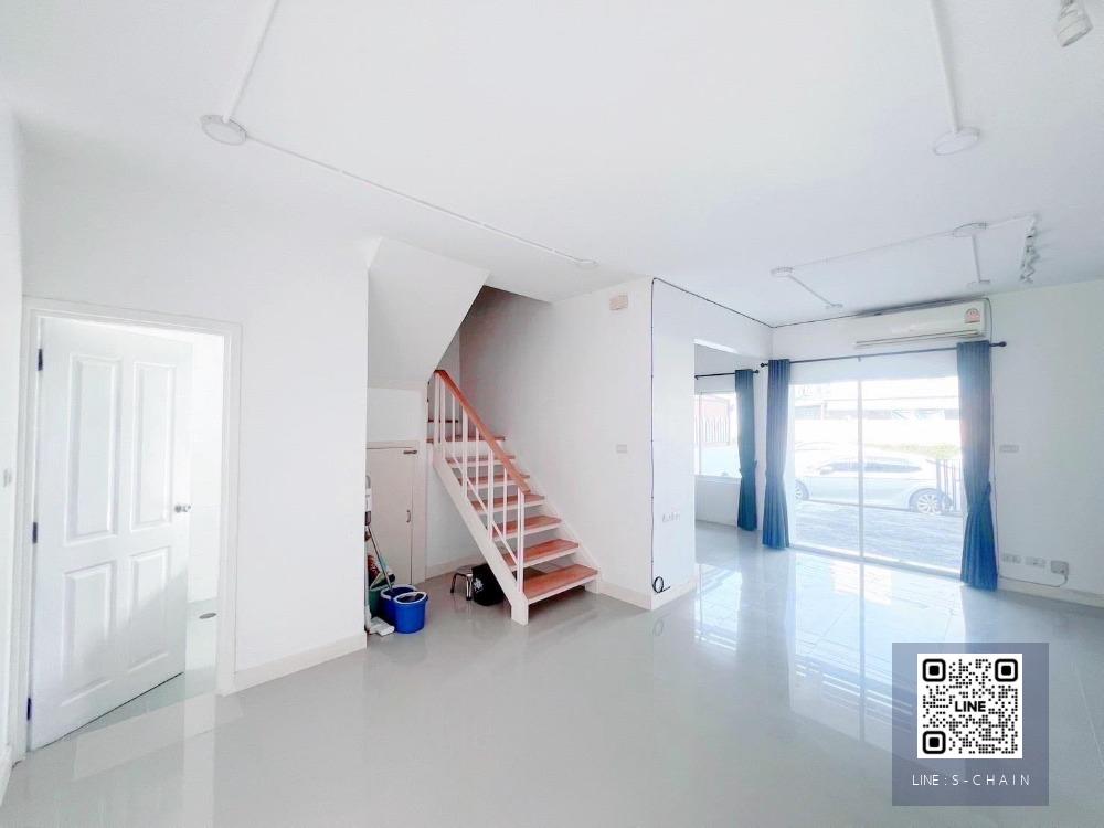 HOME FOR RENT>> The Colors Premium บางนา - กม.8>>  พื้นที่ 29 ตร.วา 140 ตร.ม. บ้านสวย รีโนเวทใหม่ ใกล้ Club House ใกล้ รร.ราชวินิตบางแก้ว #LV-MO386