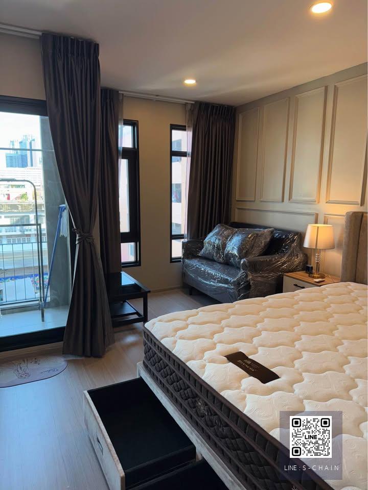 🎉FOR RENT>> Aspire Asoke Ratchada>> ชั้น 6 ตึก E ขนาดห้อง 25 ตร.ม. เฟอร์นิเจอร์และเครื่องใช้ไฟฟ้าครบ ใกล้ MRT พระราม 9  ส่วนกลางขนาดใหญ่ #LV_MO1012