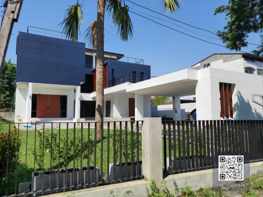 🎉🏘HOME FOR RENT>> บ้านเดี่ยว 3 ชั้น สุขุมวิท 62 แยก 25 ตกแต่งสไตล์ Modern luxury เป็น Pool villa  เนื้อที่ 250 ตร.วา  600 ตร.เมตร ขนาด 5 ห้องนอน #LV-MO930