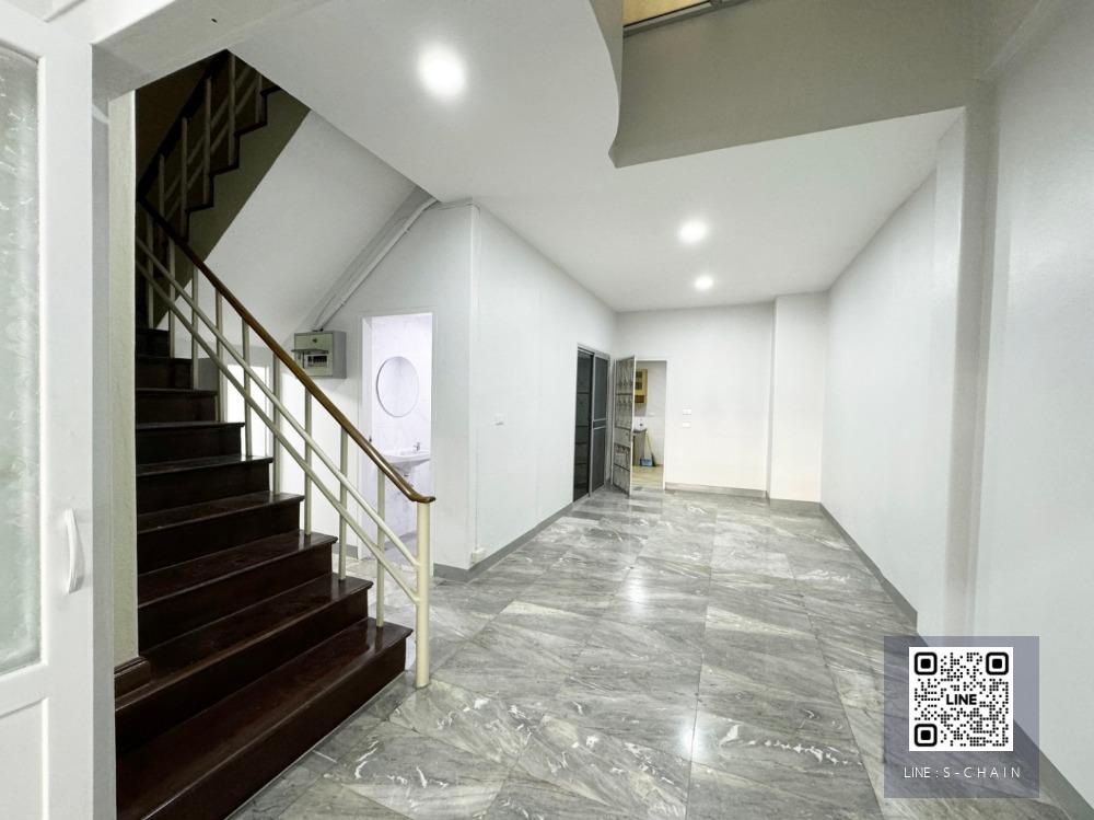 TOWN HOME FOR RENT/SELL >> ทาวน์เฮ้าส์ 4 ชั้น หมู่บ้านวราธรวิลล์ พัฒนาการ 44>> 5 ห้องนอน 7 ห้องน้ำ ตกแต่งครบ พร้อมอยู่  ใกล้มอเตอร์เวย์ ทางด่วนรามอินทรา อาจณรงค์ #LV-MO381