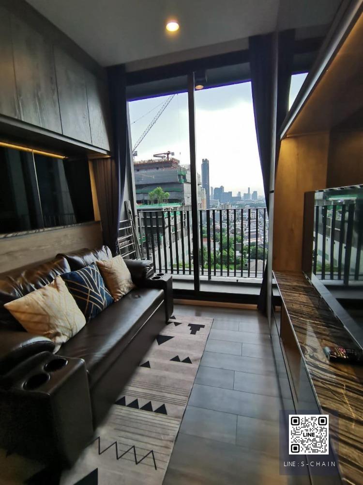 FOR RENT>> Whizdom Essence Sukhumvit 101>> ตกแต่งพร้อมอยู่ ชั้น 12 ใกล้ BTS ปุณณวืถี #LV-MO009