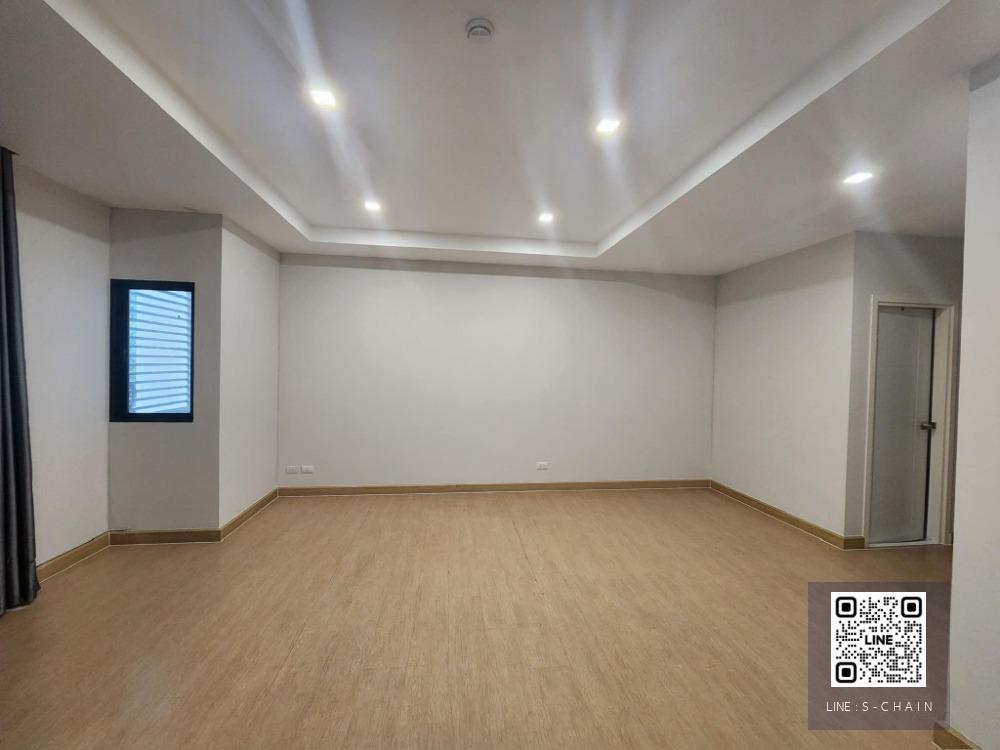 📢🔥FOR RENT>> โครงการ PATIO อ่อนนุช - ลาดกระบัง อาคารพาณิชย์ ขนาด 3 ชั้นครึ่ง ติดถนนใหญ่ลาดกระบัง ขนาด 18.5 ตารางวา #LV-MO1379